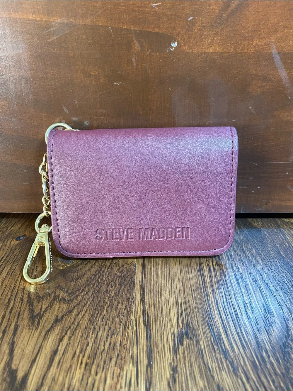 NWOT Steve Madden Burgundy Purple Credit Card Keychain Wallet Small 4in X 3in